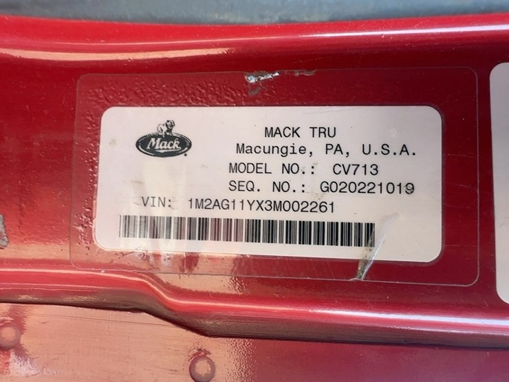 2003-mack-granite-cv713-image-29