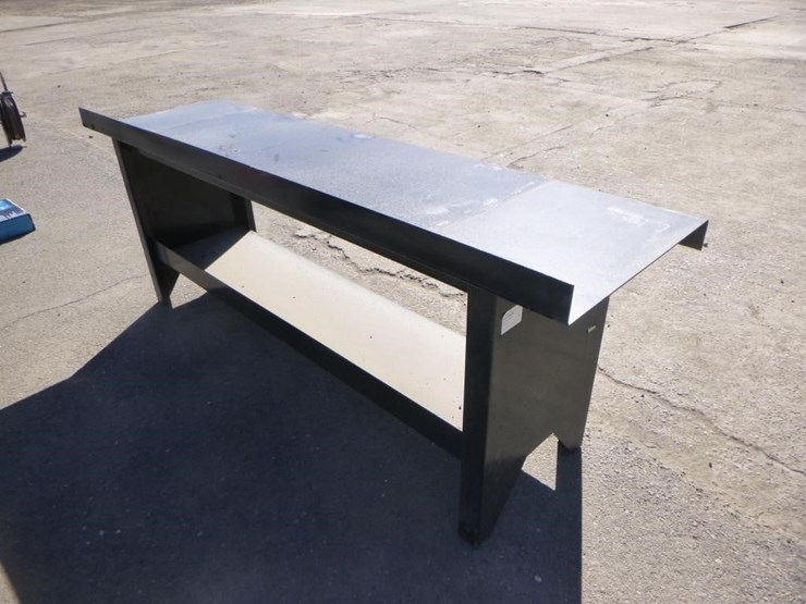 90"-welding-workbench-image-3