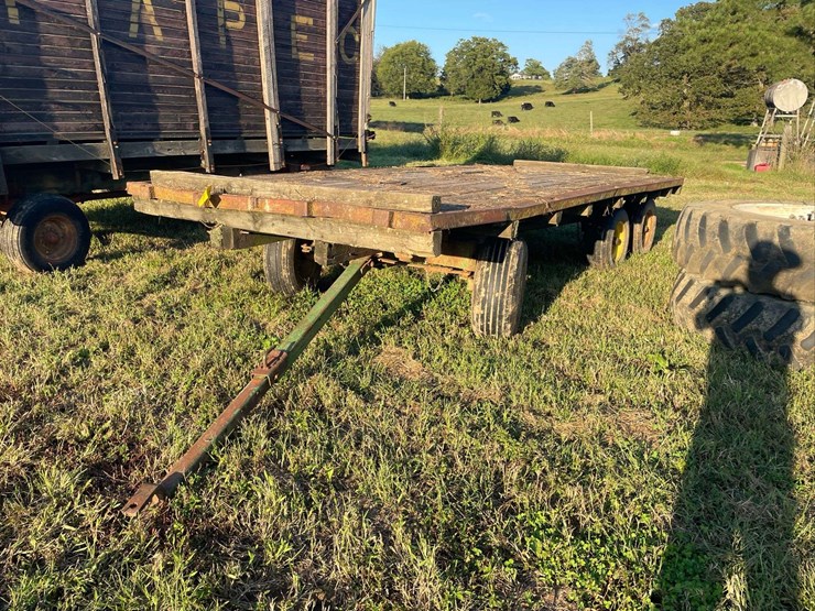 18ft-john-deere-tandem-axle-wagon-image-3