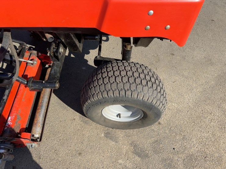 jacobsen-acai-reel-mower-image-10