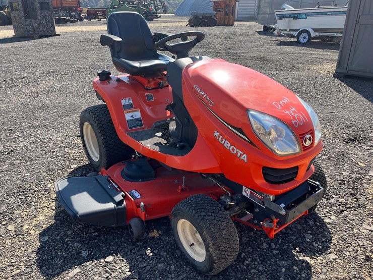 kubota-gr2120-image-4