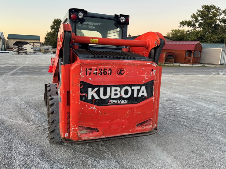 kubota-ssv65-image-7