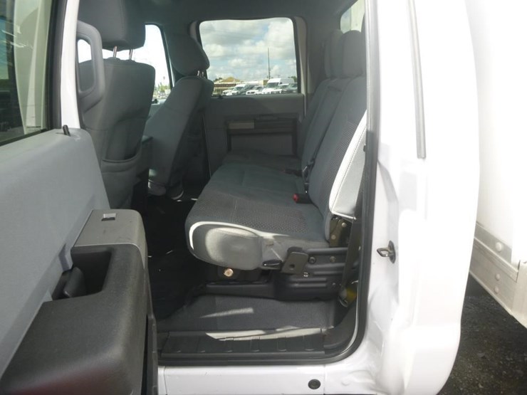 2013-ford-f450-image-13