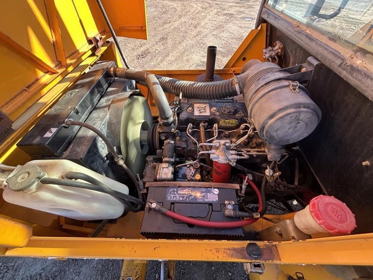 1999-jcb-930-image-34