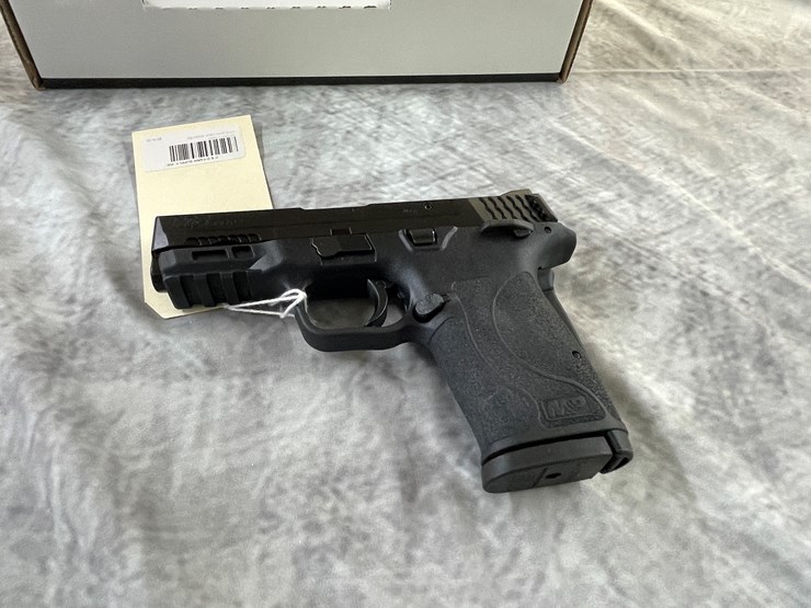#4020-•-smith-&-wesson-shield-ez,-sn:-dls9804-image-8