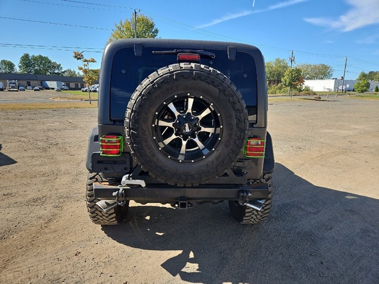 2003-jeep-wrangler-image-4