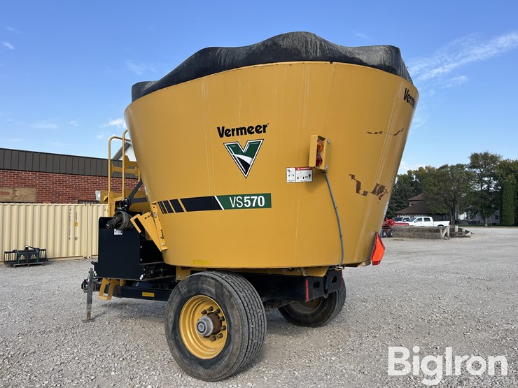 2022-vermeer-vs570-vertical-feed-mixer-wagon-image-7