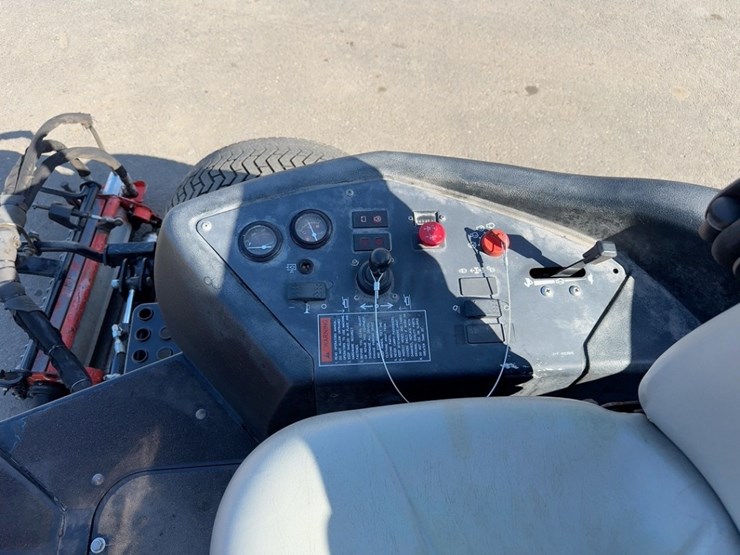 jacobsen-acai-reel-mower-image-14