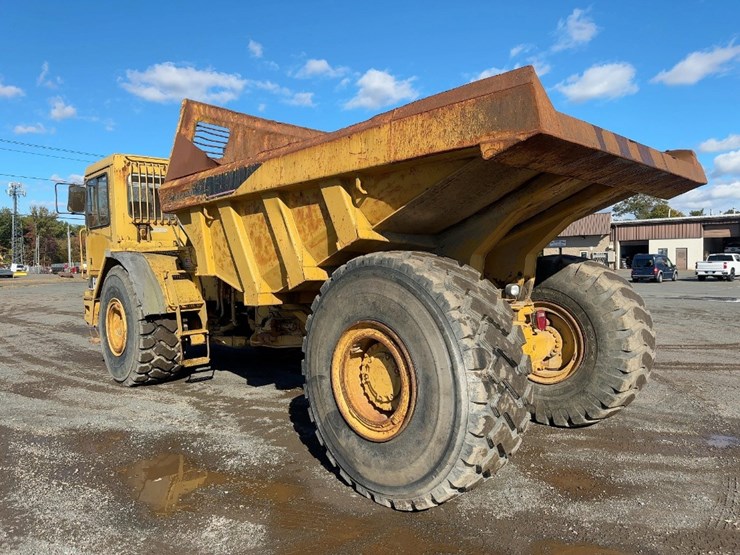 1995-caterpillar-d25d-image-3