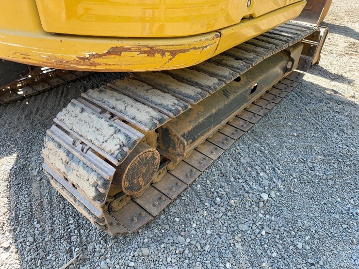 2015-caterpillar-308e2-cr-image-25