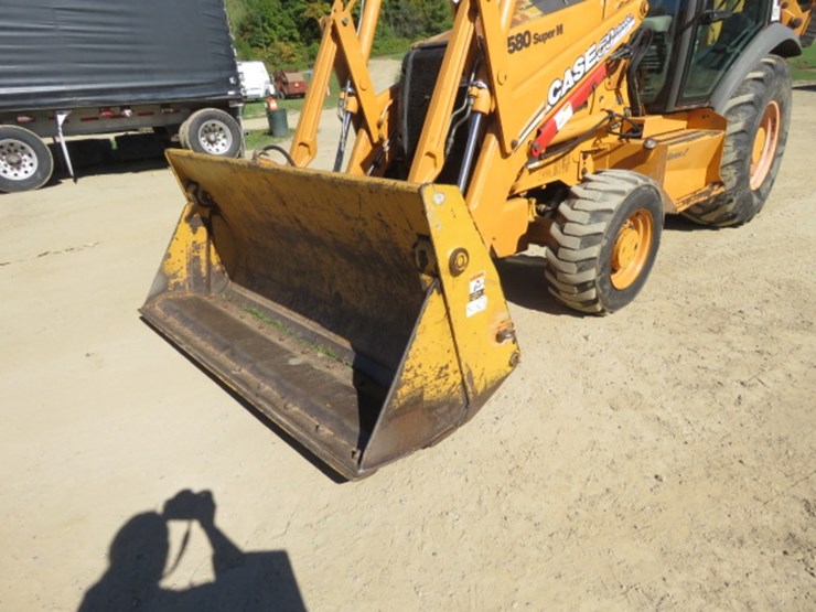 2007-case-s80-super-m-series-2-backhoe-2348-hrs-image-2