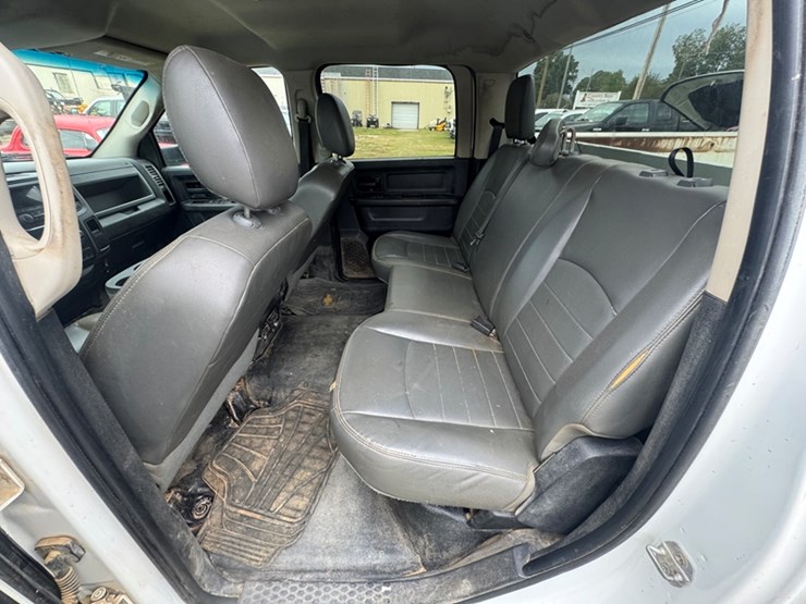 2016-ram-4500-tradesman-image-9