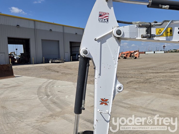 2021-bobcat-e35-image-31