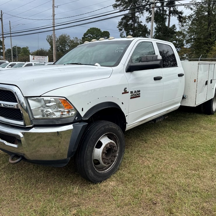 2016 RAM 4500 TRADESMAN