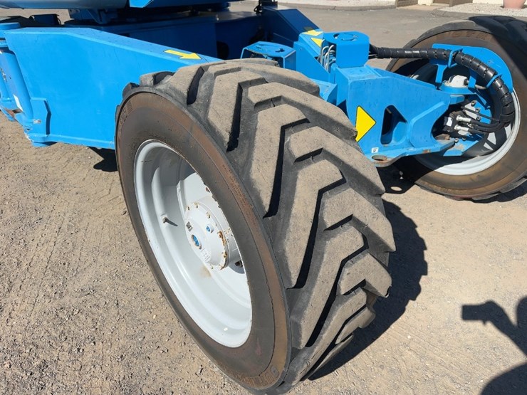 2016-genie-zx135/70-image-10