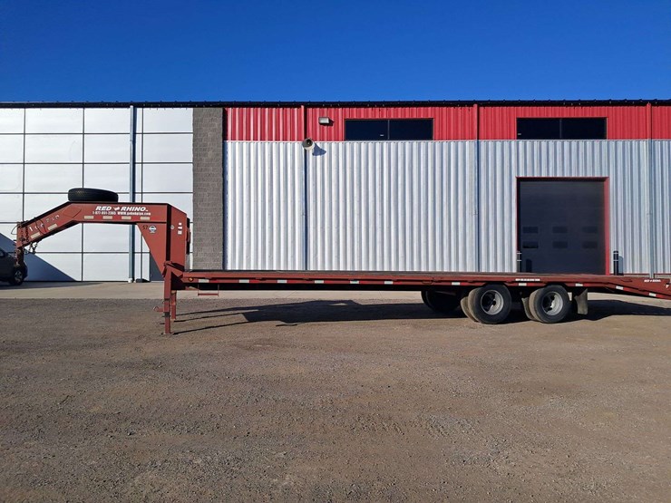 2015-red-rhino-gooseneck-trailer-30'-image-2
