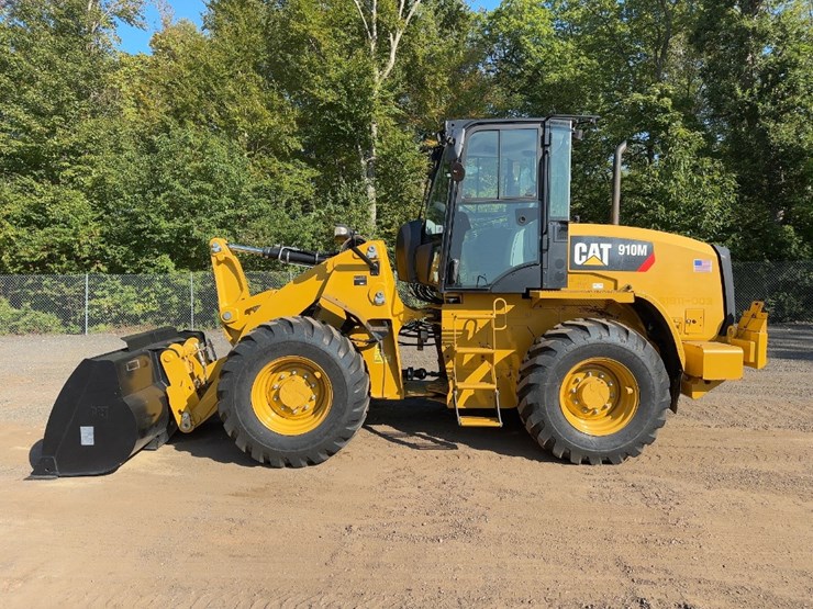 2020-caterpillar-910m-image-2