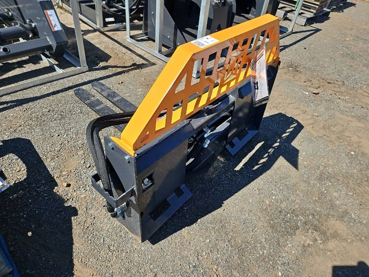 landhonor-42"-hyd-positioning-forks-image-4