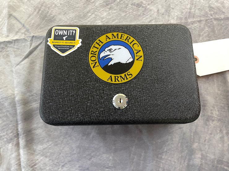 #4000-•-north-american-arms-50th-anniversary-belt-buckle,-sn:-n015070-image-13