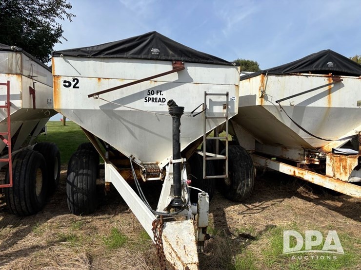 dry-spreader-buggy-(dr12304-unit-#52)-image-2