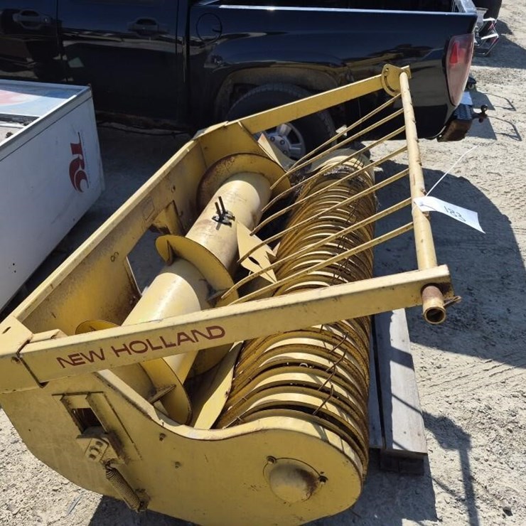 NEW HOLLAND 770W