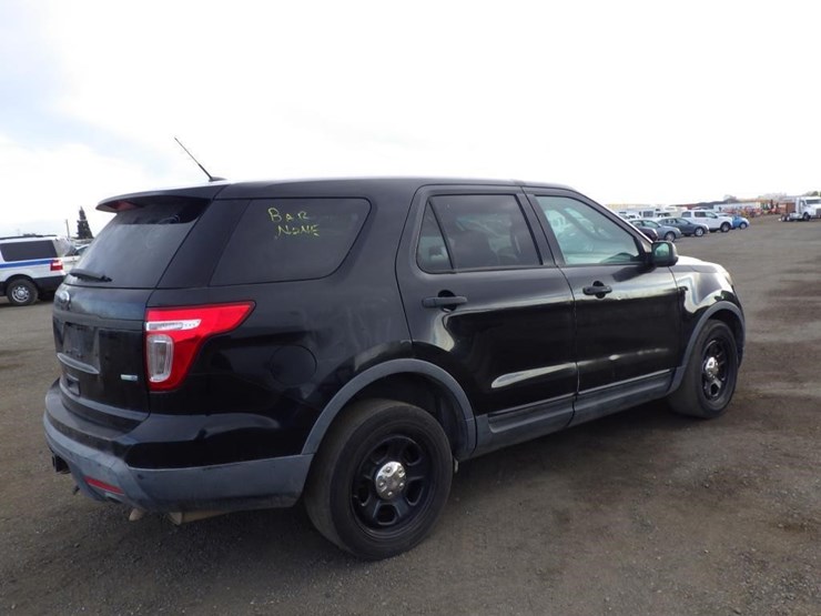 2014-ford-explorer-image-4