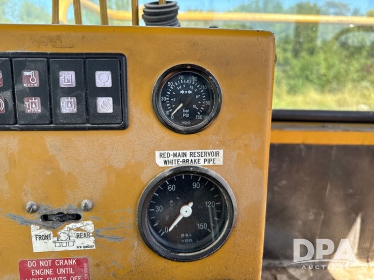 trackmobile-tm3050-railcar-mover-(np6170)-image-65
