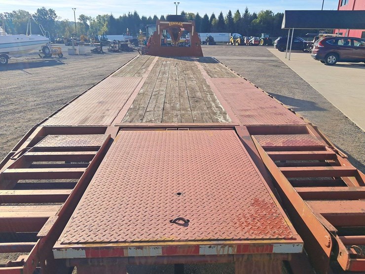 2015-red-rhino-gooseneck-trailer-30'-image-6