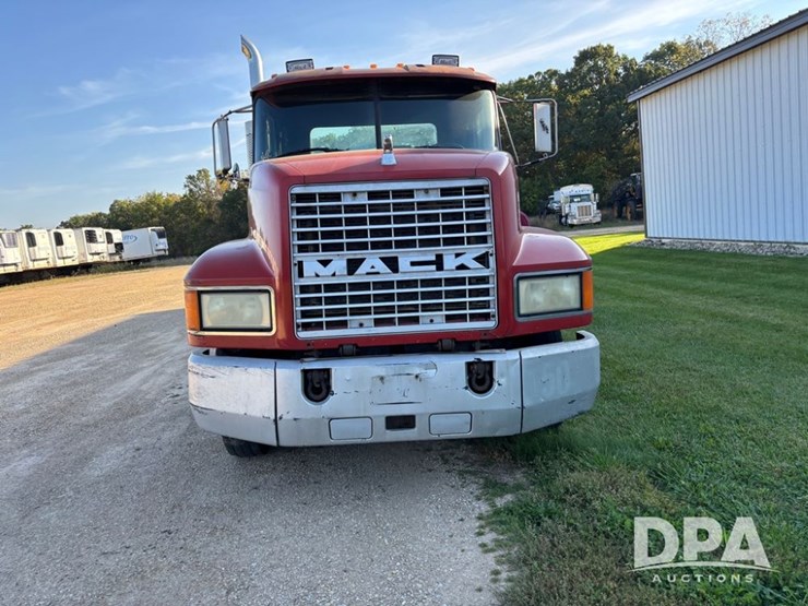 mack-ch613-image-19