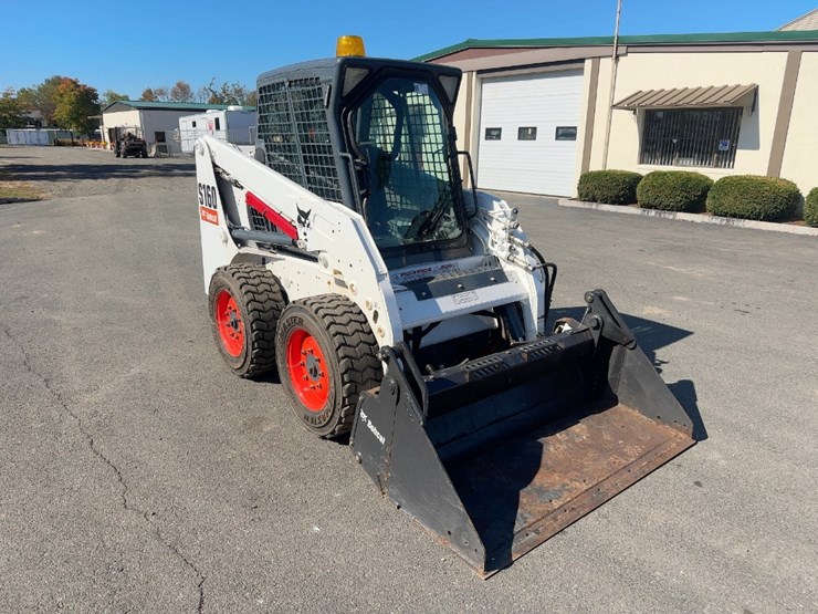 2009-bobcat-s160-image-7