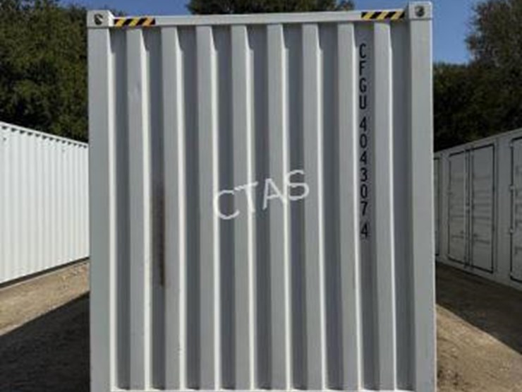 #81-•-40'-high-cube-conex/shipping-container---one-trip-image-5