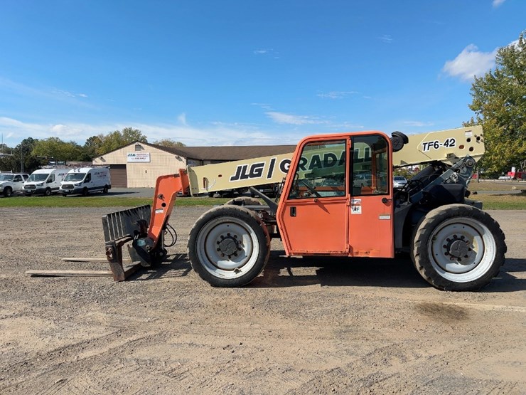2004-jlg-tf6-42-image-2