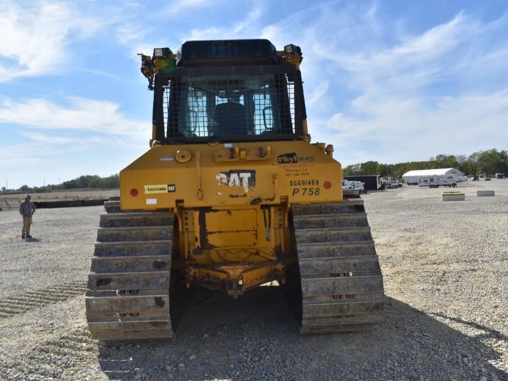 2020-caterpillar-d6n-lgp-image-56
