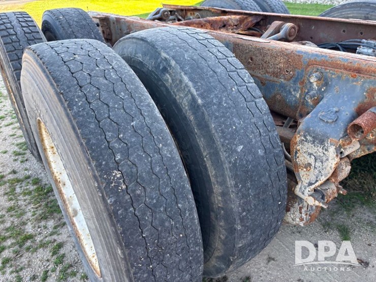 mack-ch613-image-44