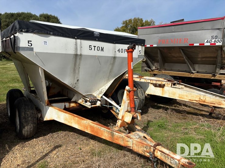 dry-spreader-buggy-(dr12301-unit-5)-image-1