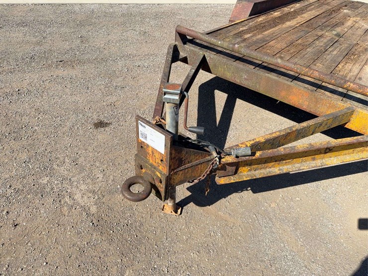 16'-equipment-trailer-image-17