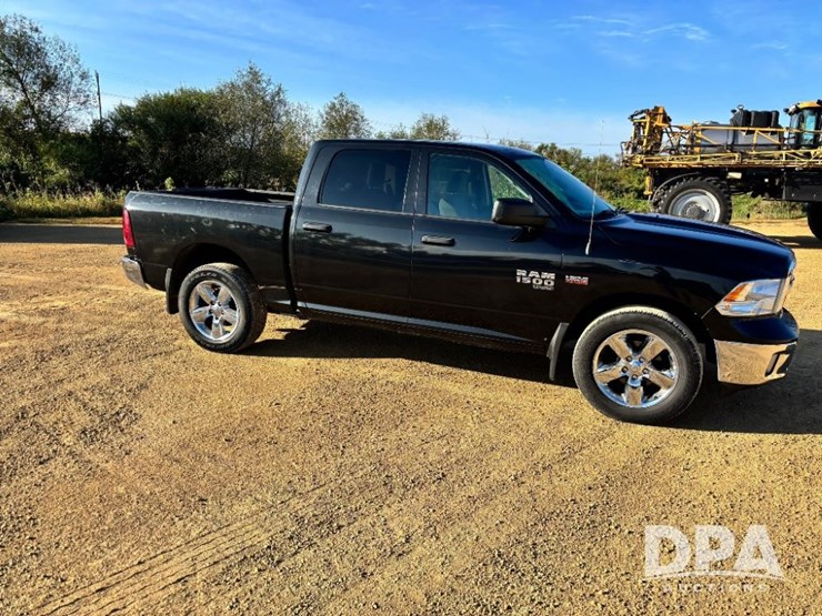 2019-dodge-ram-1500-image-3