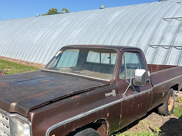 1978-chevy-cheyenne-20-3/4-ton-2-wheel-drive-pick-up,-been-sitting,-sell-as-is-image-14