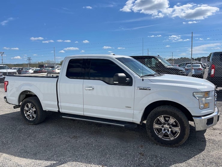 2015-ford-f150-lariat-image-4