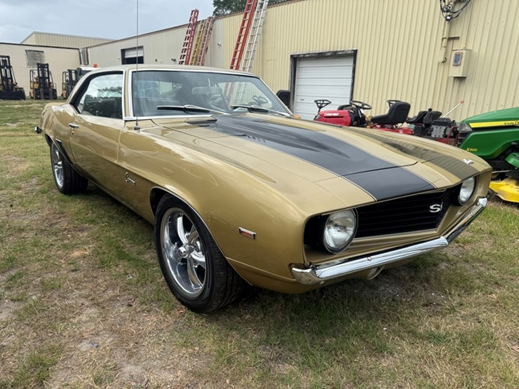 1969-chevrolet-camaro-ss-big-block-resto-mod-miles-not-verified---124379n643308-image-3