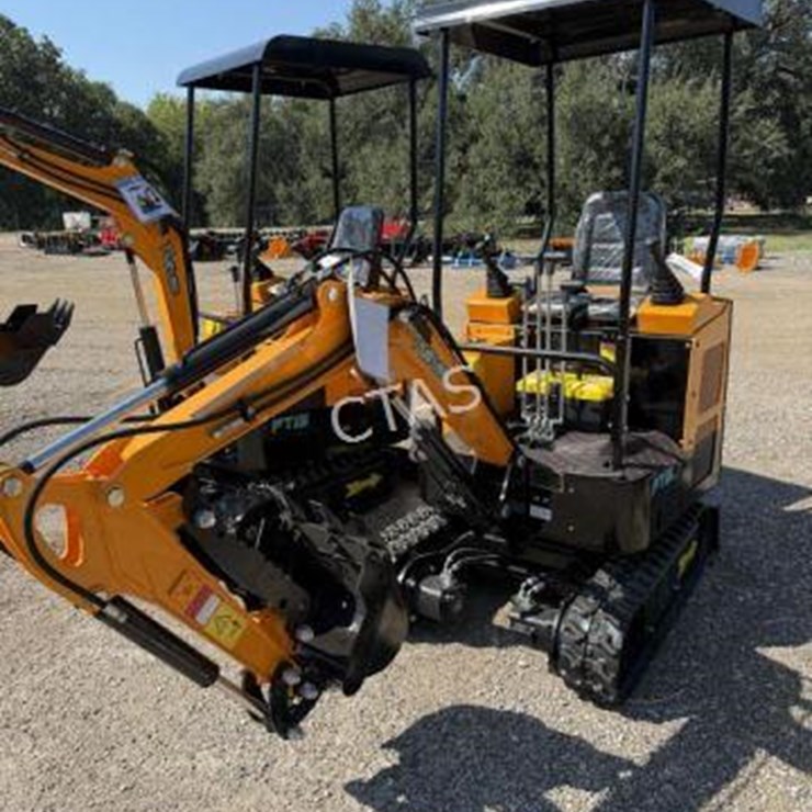 #111 • Mini Excavator - Gas - Model:15