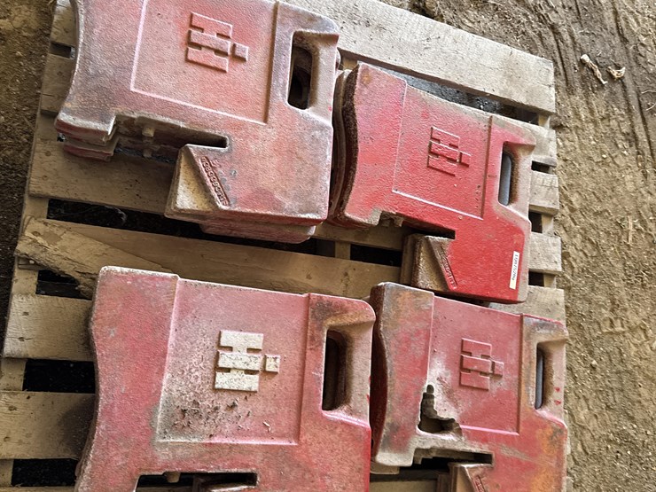 international-front-weights-image-8