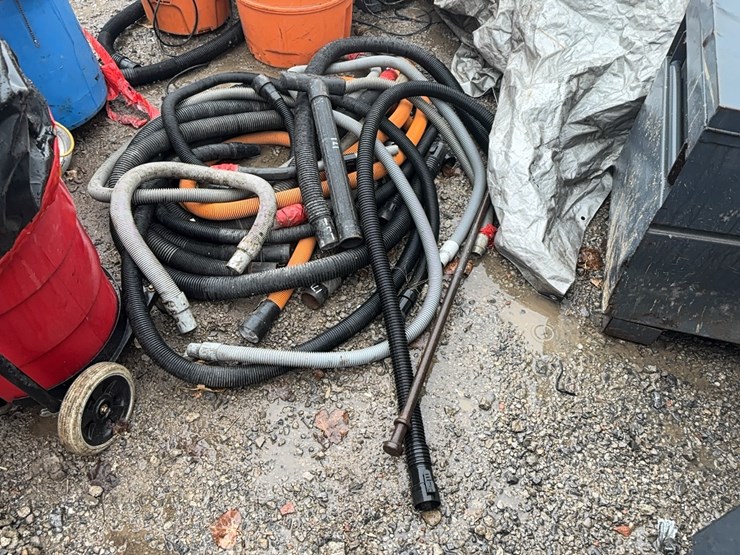 qty-of-shop-vaccuum-hose-support-equipment-image-1