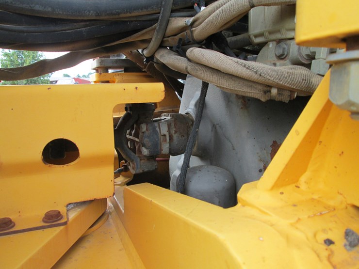 volvo-g720b-image-26
