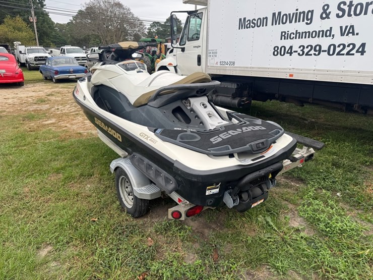 2012-sea-doo-gtx-limited-250-92-hours-showing---s/n:-ca-ydv10455e212-triton-dual-pwc-trailer---vin-image-4