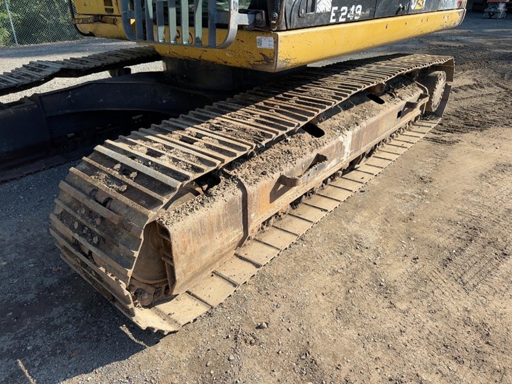 2011-caterpillar-320dl-image-30