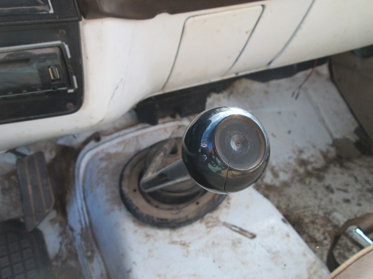 1983-gmc-3500-image-27