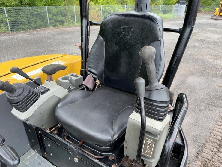 2016-caterpillar-304e2-cr-image-28