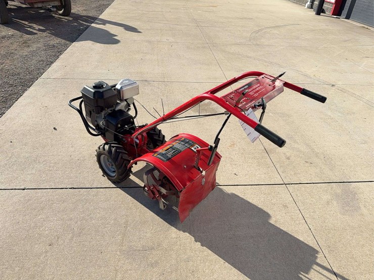 troybilt-walk-behind-rototiller-image-4
