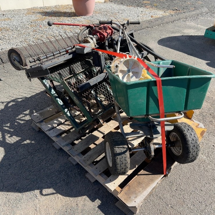3 POINT HITCH AERATOR,